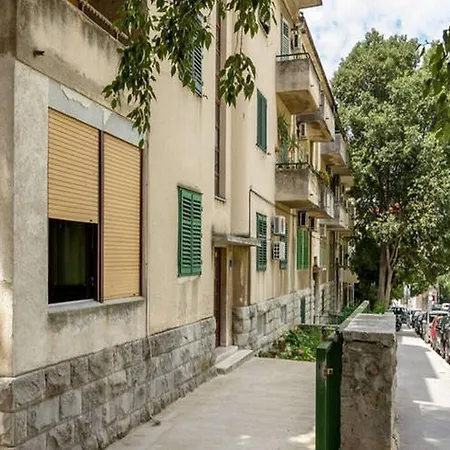 With Wifi - 12154 سبليت